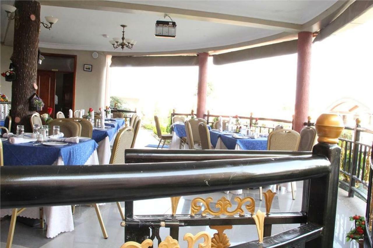 Sapphire Hotel Entebbe Kigo Kajansi Exteriér fotografie
